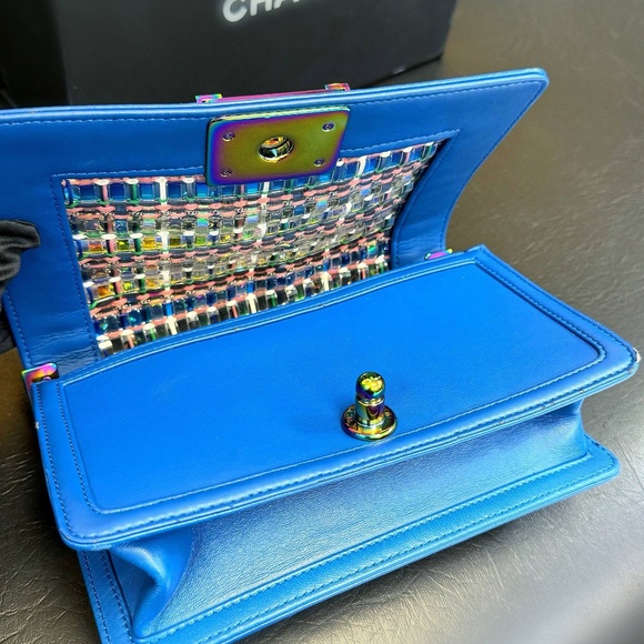 Chanel Old Small Boy Flap Bag Blue Rainbow Woven PVC with Lambskin Multicolor Gr - Picture 11 of 16